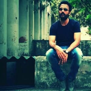 Meet your Posher, Saqib